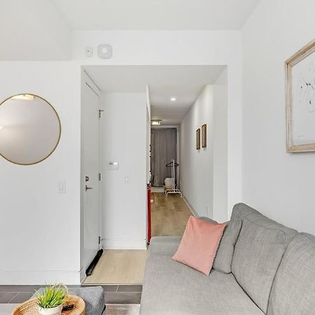 Suite In The Heart Of Downtown Toronto Luaran gambar