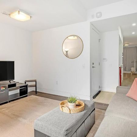 Suite In The Heart Of Downtown Toronto Luaran gambar