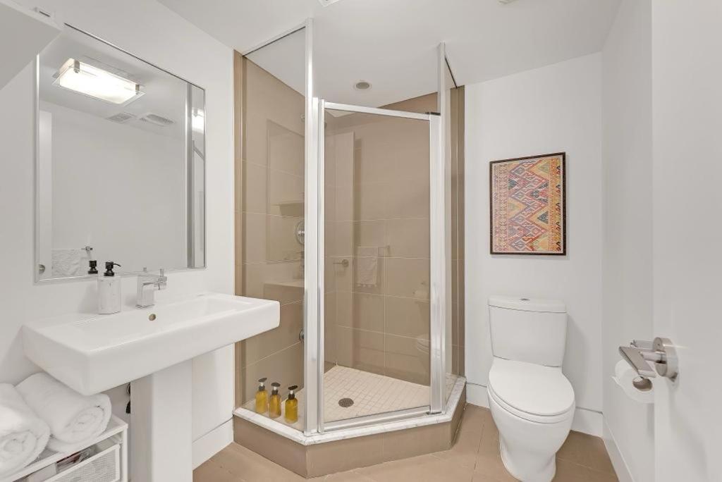 Suite In The Heart Of Downtown Toronto Luaran gambar
